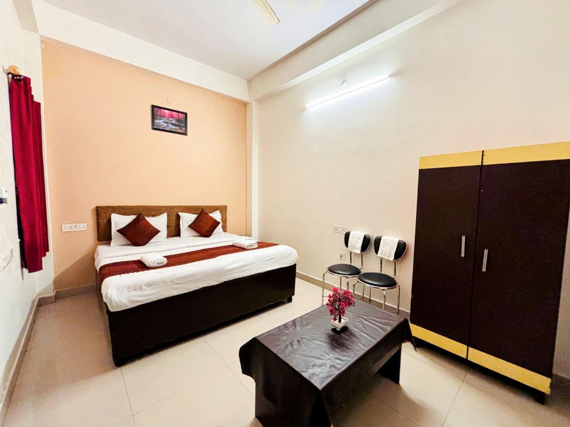 קוטה Hotel Sunrise Inn מראה חיצוני תמונה