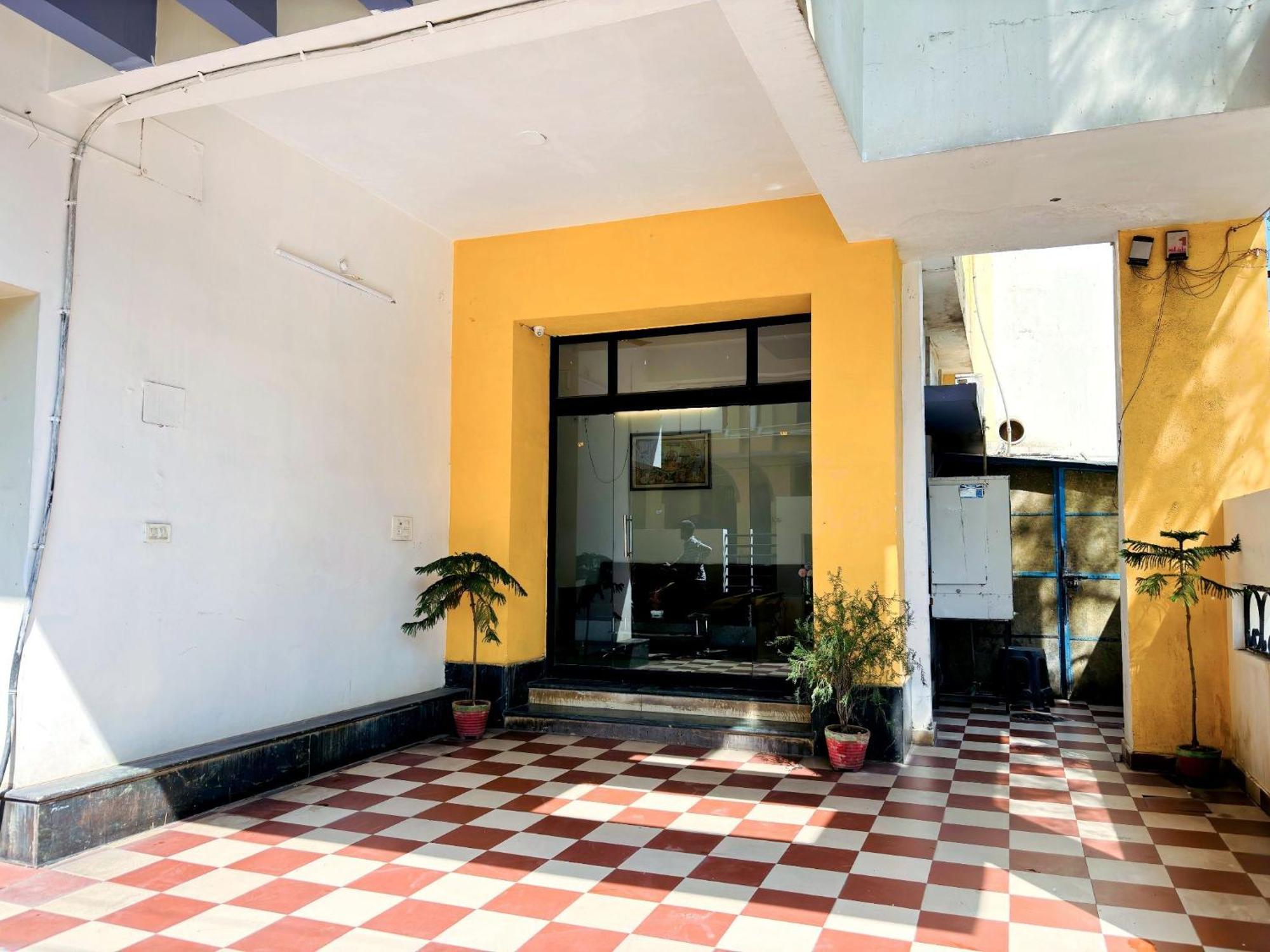 קוטה Hotel Sunrise Inn מראה חיצוני תמונה