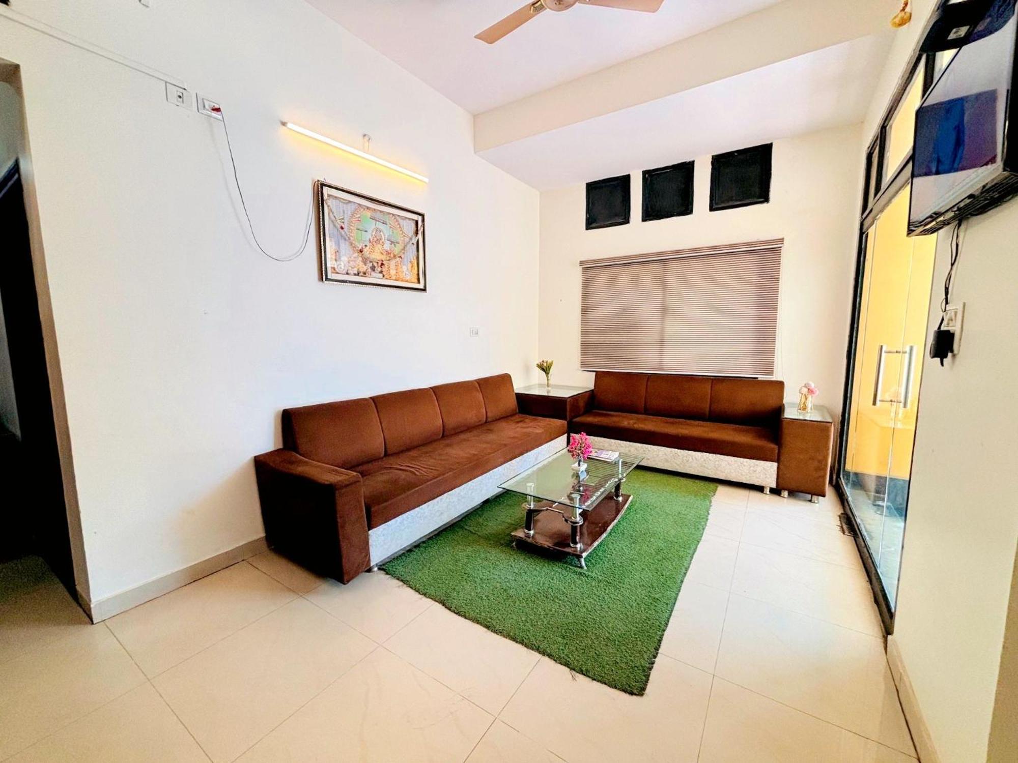 קוטה Hotel Sunrise Inn מראה חיצוני תמונה