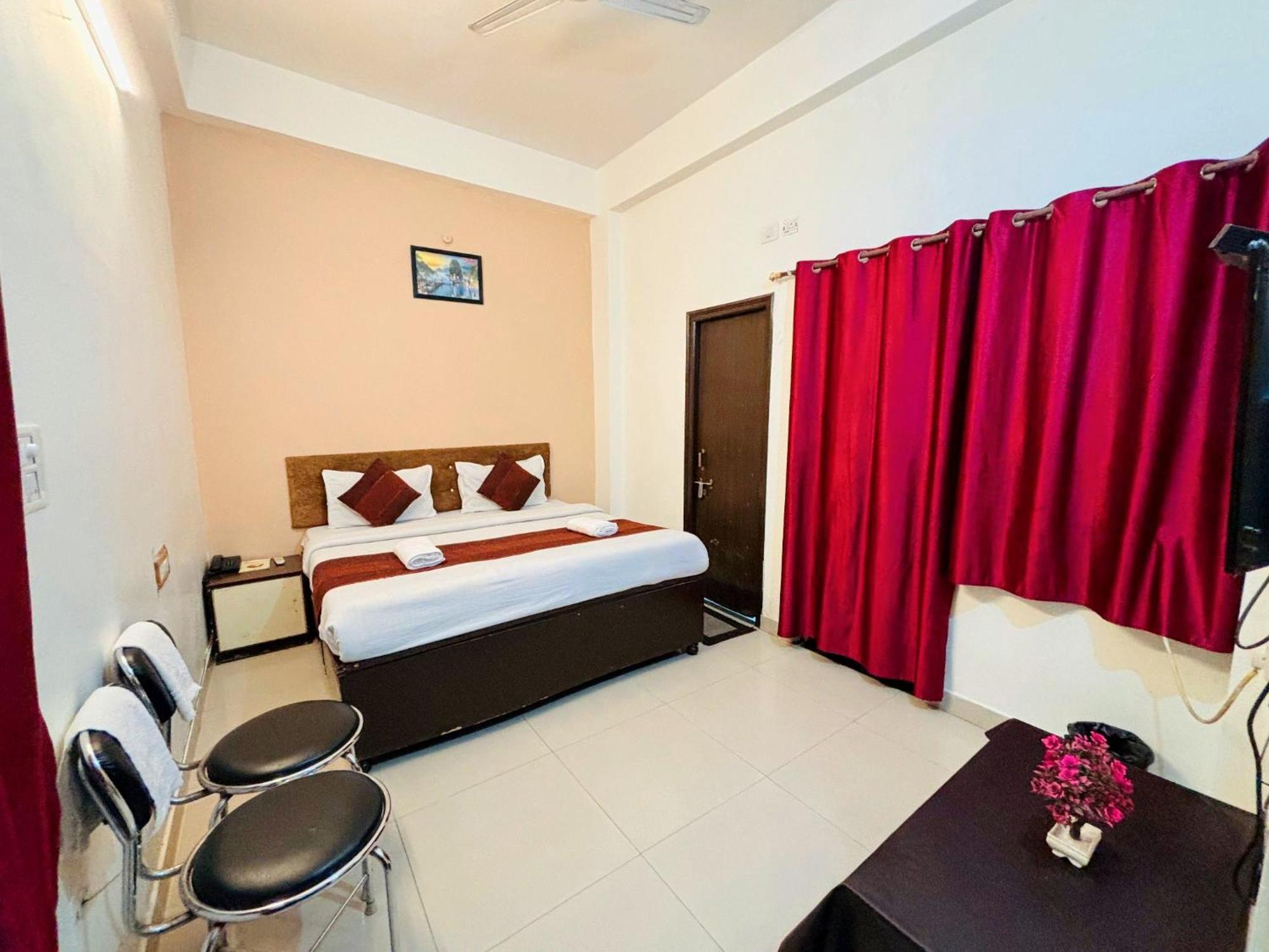 קוטה Hotel Sunrise Inn מראה חיצוני תמונה